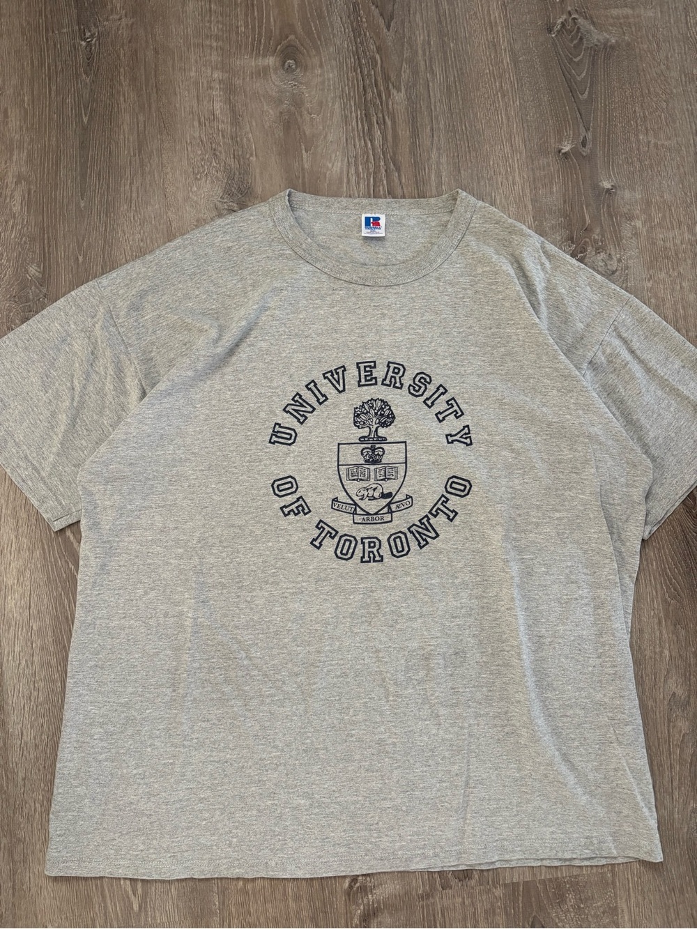 Vintage University of Toronto t shirt